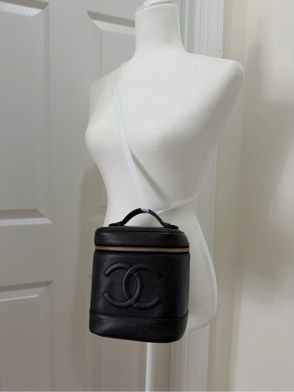 CHANEL Black Caviar Leather Vanity Case with Gold Hardware